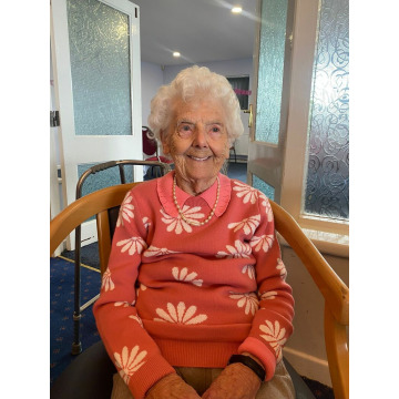 Photo of Doris Laura May STUBBLES