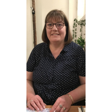 Photo of Lorraine MORTIMER