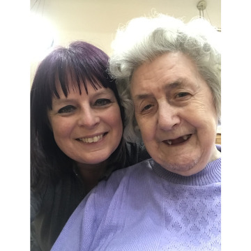 Photo for notice Evelyn LAWN