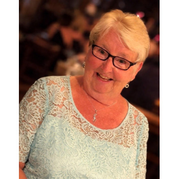 Photo of Lesley SIMPSON