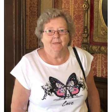 Photo of Rosalyn EDWARDS