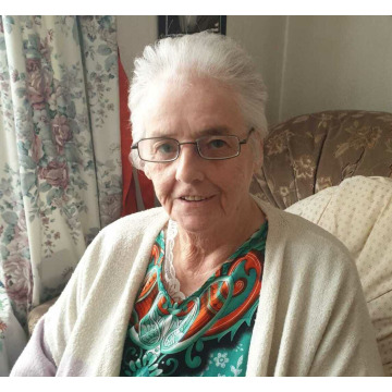 Photo of Elizabeth DRAPER