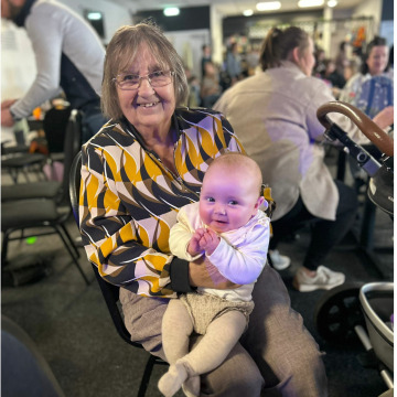 Photo for notice Pat YOUNGER