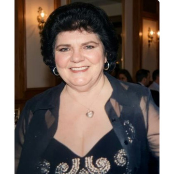 Photo of Gwendolyn CARNALL