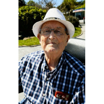 Photo of Bob TRATHOWEN