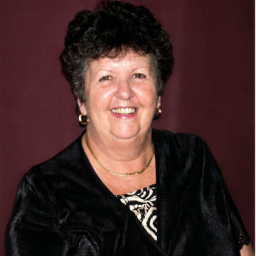 Photo of Gillian BELL