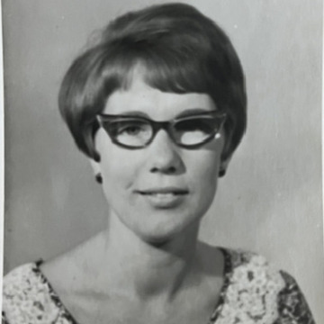 Photo of Sandra Maureen POWNEY