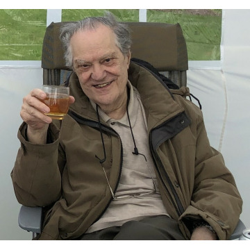 Photo of John McLAUGHLIN