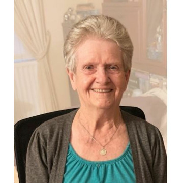 Photo of Sandra TURNER