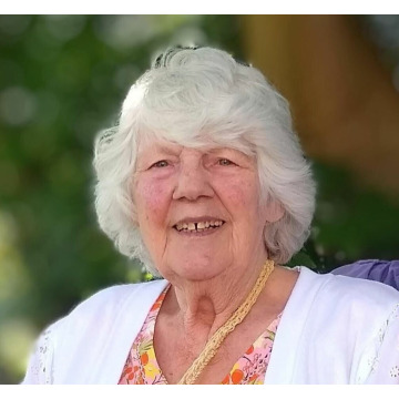Photo of Maureen Blanche LEATHERLAND
