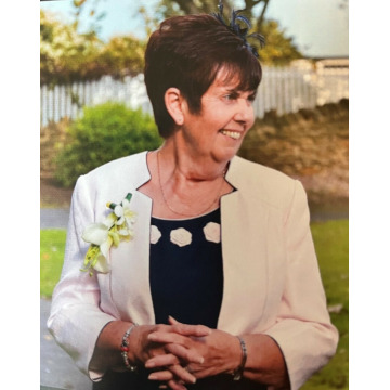 Photo of Ann BARR
