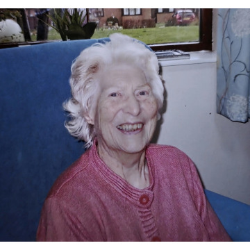 Photo of Muriel MARSHALL