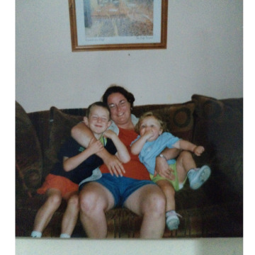 Photo for notice Sue DUTTON