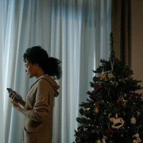 how_to_cope_with_the_loss_of_a_loved_one_at_christmas_photo_right_0